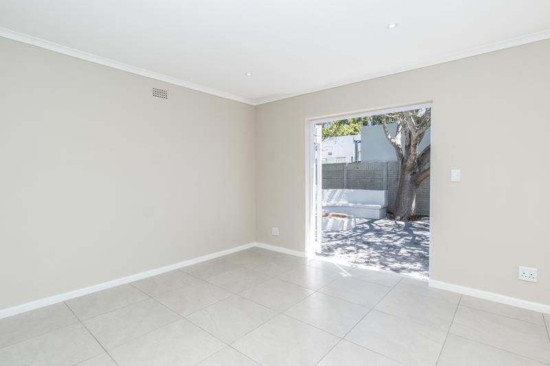 4 Bedroom Property for Sale in Tokai Western Cape